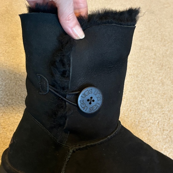 NEW UGG Bailey Button boots 6 NWOB - Picture 8 of 14